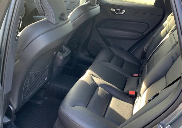 Volvo XC 60 cena 156000 przebieg: 16000, rok produkcji 2020 z Siedlce małe 106